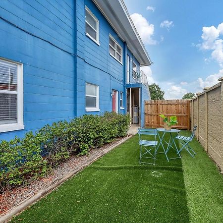 New Huge Green Garden 1Br Tampa Bagian luar foto